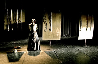 Μήδεια – Medea – Metamorfosi con Patricia Zanco il 6 novembre al Teatro Comploy di Verona