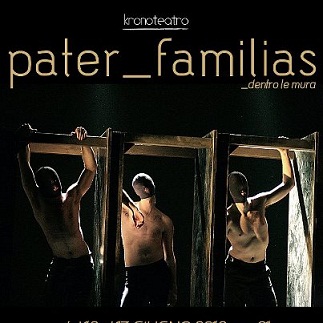 Pater familias_dentro le mura di Kronoteatro al Teatro dell’Elfo Puccini