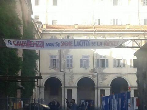 La Cavallerizza di Torino occupata. Mario Martone appoggia "Assemblea"