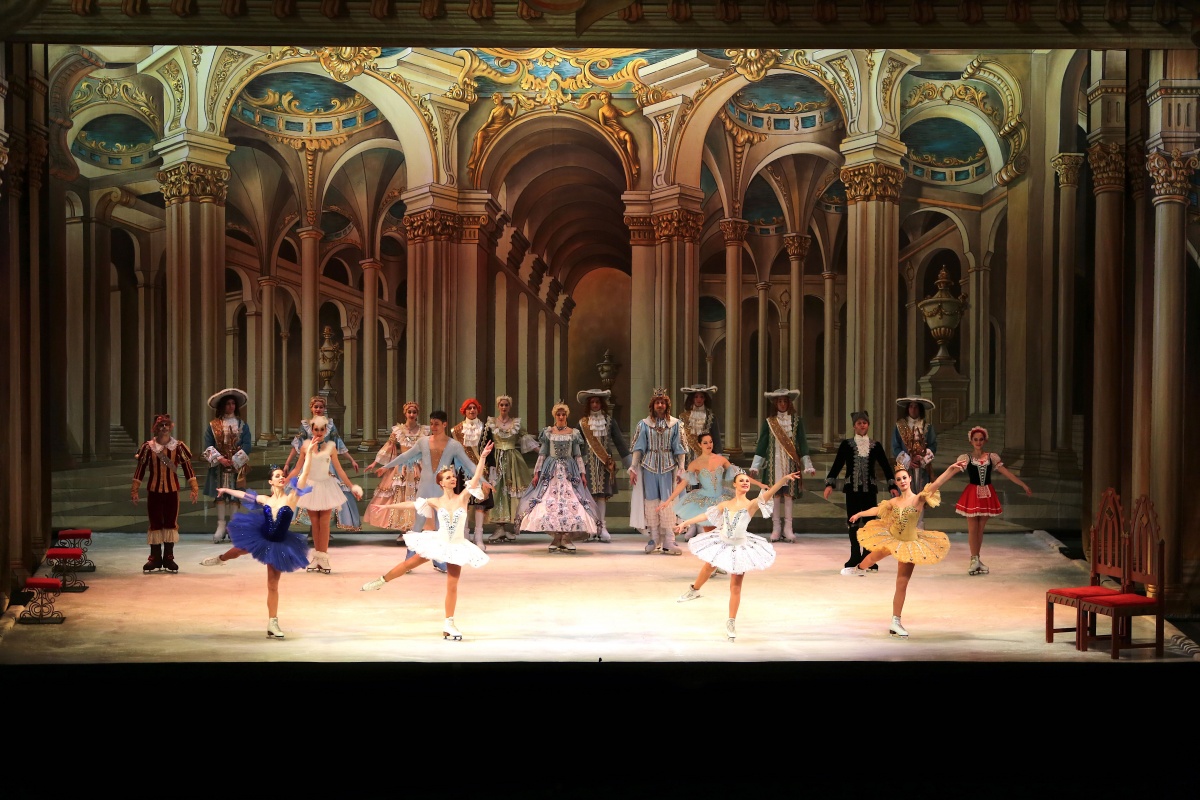 La Bella Addormentata danza sul ghiaccio al Teatro Carlo Felice di Genova