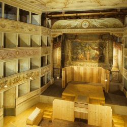 L’architettura e la scenografia per i teatri minori fra il 1750 e il 1850