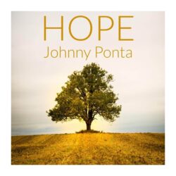 La chitarra e la voce di Johnny Ponta “suonano per noi”.