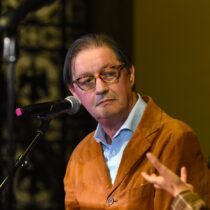 Paolo Logli “ libera” i suoi testi teatrali e i racconti sulla piattaforma Patreon