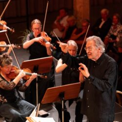 La sublime musica diretta da Gardiner