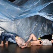 Un pomeriggio da fauni danzando il lato selvaggio della gioventù