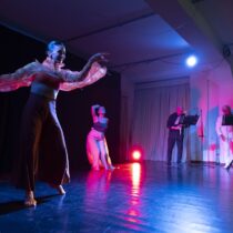 Il Teatro della voce- le favole di Jean de la Fontaine, un lavoro multicodice tra musica e danza